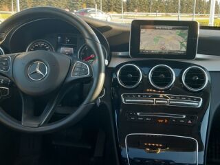 Mercedes-Benz C 220 2.1 125kW