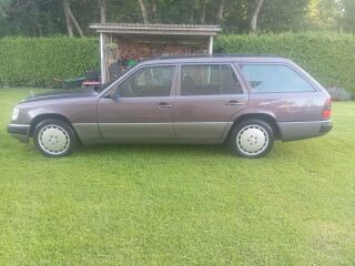 Mercedes-Benz 230 2.3 97kW