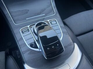 Mercedes-Benz C 350 e Avantgarde Plug-in Hybrid Pano ACC 2.0 205kW