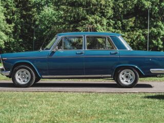 Fiat 2300 Berlina Lusso 2.3 R6 86kW