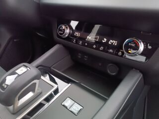 Mitsubishi Outlander Instyle 4WD 2.4 PHEV 225кВ