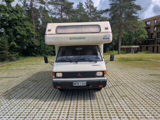 Mitsubishi L 300 2.5 51kW