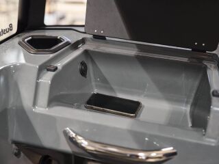 Buster Magnum Cabin Yamaha F300XSB