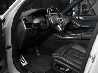 BMW X7 xDrive40D 3.0 250kW