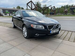 Volvo S80 2.4 151kW