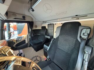 Mercedes-Benz Actros 2553 6x2 390kW