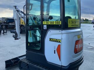 Bobcat E17