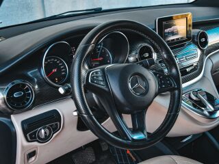 Mercedes-Benz V 300 2.0 176kW