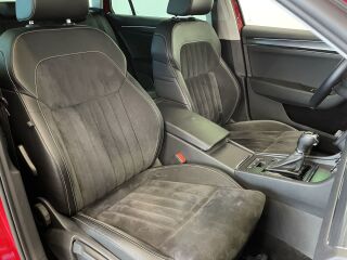 Skoda Superb Combi Elegance 2.0 110kW