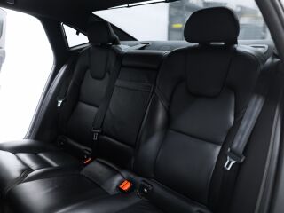 Volvo S90 2.0 140kW