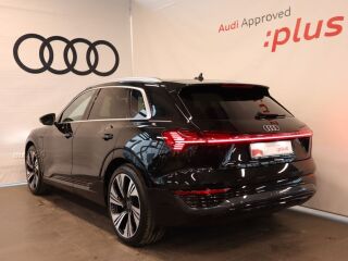 Audi Q8 e-tron advanced 55 quattro 300kW 158kW