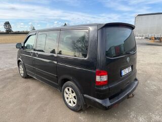 Volkswagen Multivan 2.5 96кВ