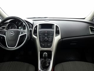 Opel Astra Elegance 1.7 CDTi 92кВ