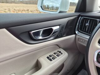 Volvo V60 Recharge Long Range 2.0 293kW