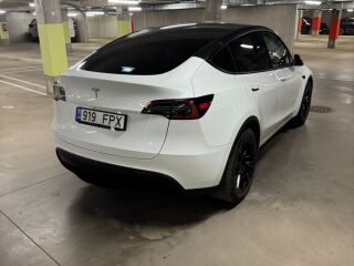 Tesla Model Y Long Range Dual AWD 190kW