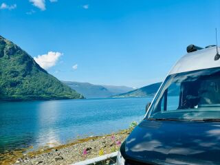 Mercedes-Benz Sprinter 2.1 120кВ