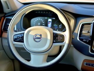 Volvo XC90 INSCRIPTION EXPRESSION H&K INTELLI SAFE PRO 2.0 T8 288kW