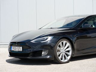 Tesla Model S 75D Shadow Line 386 KW 158kW