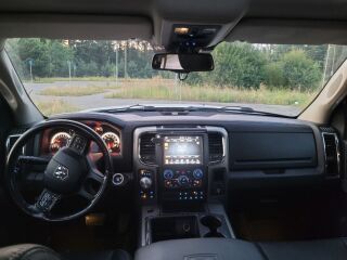 Dodge RAM 1500 5.7 V8 291kW
