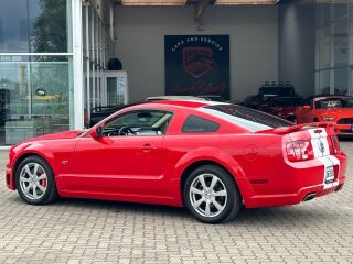 Ford Mustang GT Roush Body Kit 4.6 V8