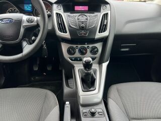 Ford Focus 1.0 74кВ