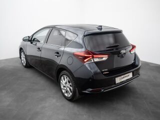 Toyota Auris 1.6 97kW