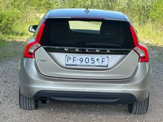 Volvo V60 1.2 R4 84kW