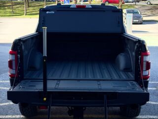 Ford F-150 Lariat Black Edition 5.0 V8 298kW