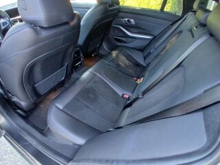 BMW 330 M-Pakett 2.0 R4 215kW