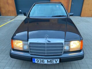 Mercedes-Benz CE 230 2.3 R4 97kW