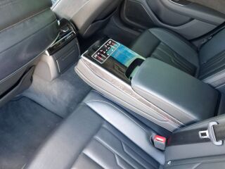 Audi A8 3.0 210кВ