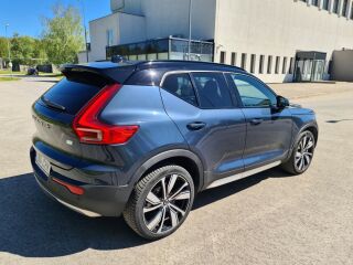 Volvo XC40 Recharge 300кВ