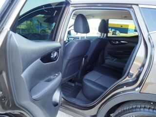 Nissan Qashqai Tekna EU5 1.5 dCi Pure Drive 81kW