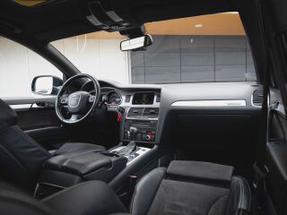 Audi Q7 S-line + 3.0 V6 176кВ