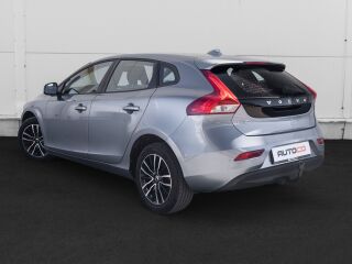 Volvo V40 Momentum Facelift 2.0 R4 D2 88kW