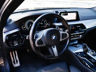 BMW 520 d xDrive MHEV M-Sport 2.0 140kW