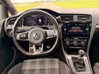 Volkswagen Golf GTD 2.0 TDI 135kW