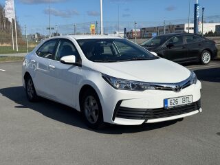 Toyota Corolla 1.6 97kW