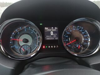 Lancia Voyager 2.8 120kW