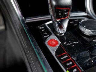BMW M8 Cabrio Competition Stage2 / Akrapovic / 4.4 V8 603kW
