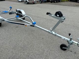 Tiki Treiler BX600-L paadihaagis 4.5 meetrisele paadile