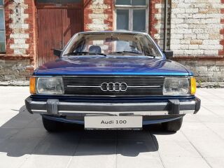 Audi 100 2D Sedan 2.0 84kW