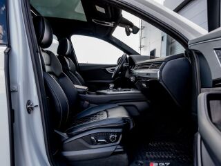 Audi SQ7 4.0 V8 320кВ