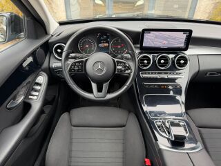 Mercedes-Benz C 220 d T 2.0 143kW