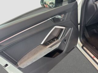 Audi Q3 S line 40 TDI quattro 2.0 147kW