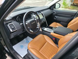 Land Rover Discovery 5 HSE TD6 Santorini Black 3.0 V6 TD6 190kW