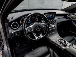 Mercedes-Benz C 63 AMG Biturbo 4.0 V8 350kW