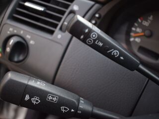 Mercedes-Benz E 220 Avangarge 2.2 R4 CDI 105kW