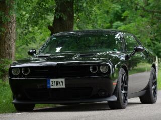 Dodge Challenger 6.4 V8 362kW