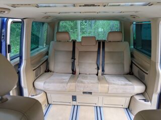 Volkswagen Multivan 2.5 128kW